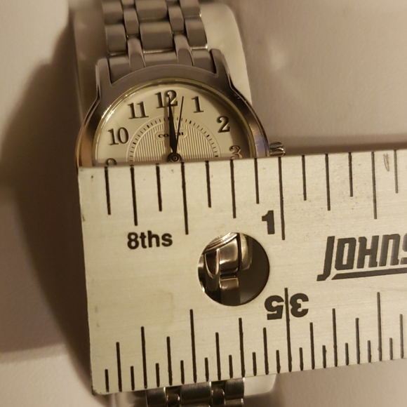 Coach silver ladies watch - Picture 6 of 13